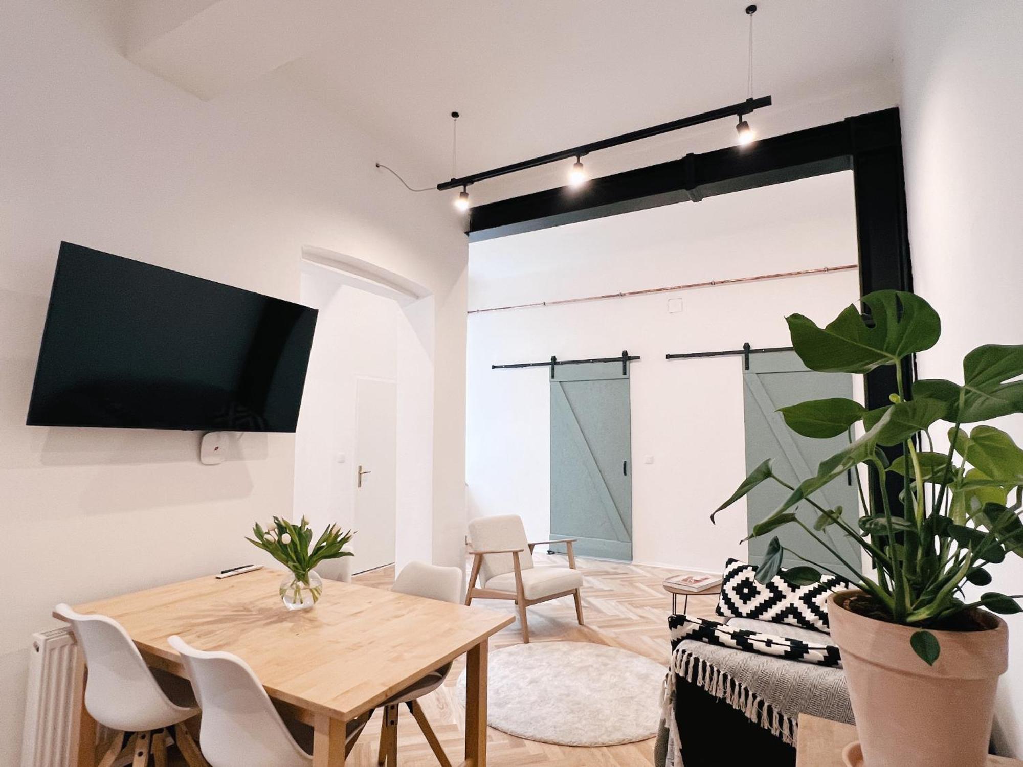 Central Loft Apartment Near Belvedere Castle Viyana Dış mekan fotoğraf